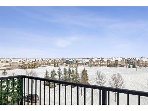 1402-99 Copperstone Park Se, Calgary, AB - Outdoor