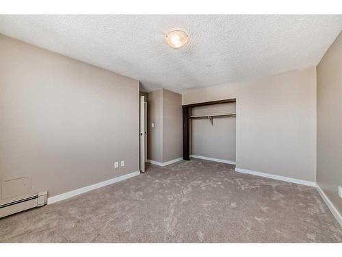 303-310 4 Avenue Ne, Calgary, AB - Indoor Photo Showing Other Room