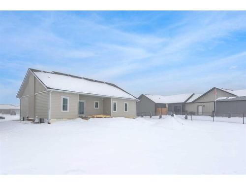 218 Red Tail Ridge Se, High River, AB - Outdoor