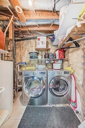 78 Hunterhorn Crescent Ne, Calgary, AB - Indoor Photo Showing Laundry Room