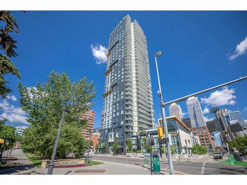 2605-310 12 Avenue Sw, Calgary, AB - Outdoor With Facade