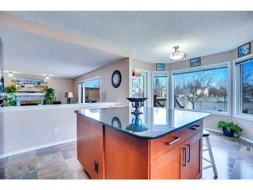 292 Riverview Close Se, Calgary, AB - Indoor