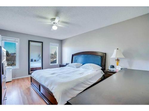 292 Riverview Close Se, Calgary, AB - Indoor Photo Showing Bedroom