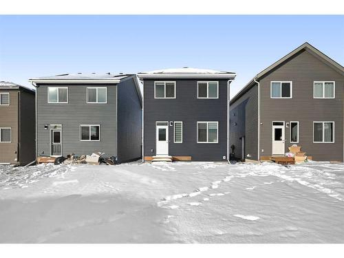 272 Corner Glen Crescent, Calgary, AB - Outdoor