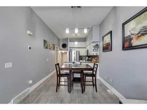 112 Chaparral Ridge Circle Se, Calgary, AB - Indoor Photo Showing Dining Room