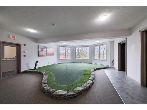 333-1 Crystal Green Lane, Okotoks, AB - Indoor Photo Showing Other Room