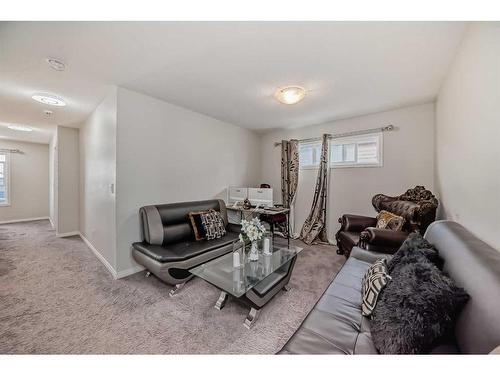 68 Evanscrest Place Nw, Calgary, AB - Indoor