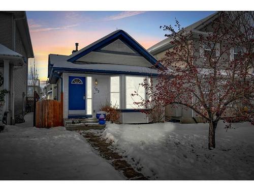 102 Cranberry Square Se, Calgary, AB - Outdoor