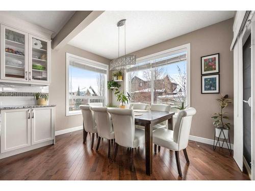 247 Valley Pointe Way Nw, Calgary, AB - Indoor Photo Showing Dining Room