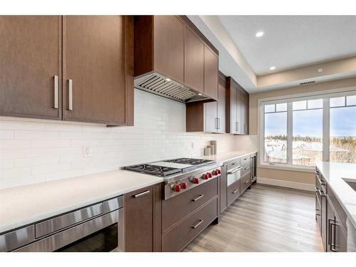 2467-2330 Fish Creek Boulevard Sw, Calgary, AB - Indoor Photo Showing Kitchen With Upgraded Kitchen