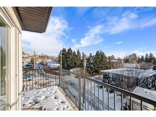 305-141 Mountain Street, Cochrane, AB - Outdoor With Exterior