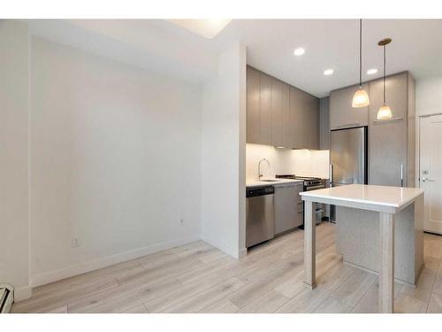 1222-76 Cornerstone Passage Ne, Calgary, AB - Indoor Photo Showing Kitchen With Upgraded Kitchen