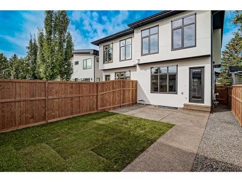 2632 30 Street Sw, Calgary, AB - Outdoor