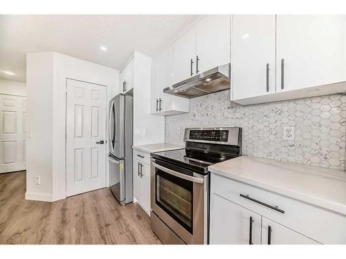 80 Saddleback Way Ne, Calgary, AB - Indoor Photo Showing Kitchen