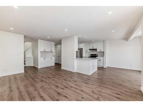 80 Saddleback Way Ne, Calgary, AB - Indoor Photo Showing Kitchen