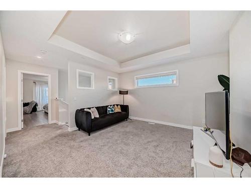 158 Seton Gardens Se, Calgary, AB - Indoor