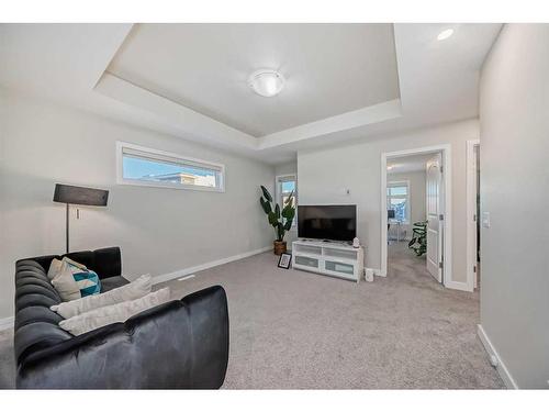 158 Seton Gardens Se, Calgary, AB - Indoor