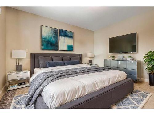 140 Walden Rise Se, Calgary, AB - Indoor Photo Showing Bedroom