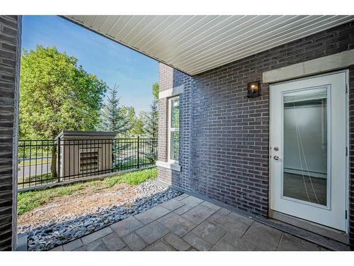 3113-95 Burma Star Road Sw, Calgary, AB - Outdoor With Exterior