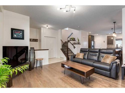 200 Heartland Way, Cochrane, AB - Indoor Photo Showing Living Room