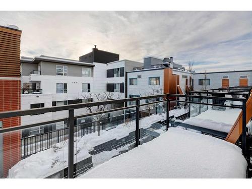 210-116 7A Street Ne, Calgary, AB - Outdoor With Balcony