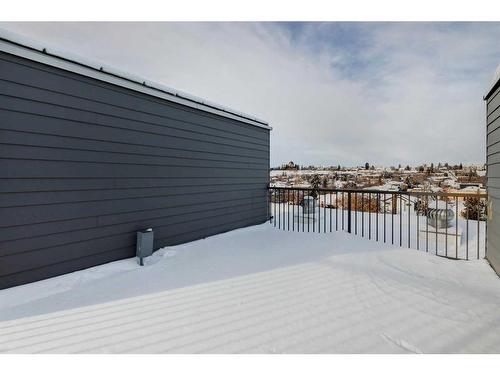 210-116 7A Street Ne, Calgary, AB - Outdoor With Exterior