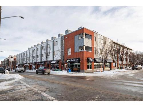 210-116 7A Street Ne, Calgary, AB - Outdoor