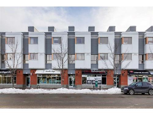 210-116 7A Street Ne, Calgary, AB - Outdoor With Facade