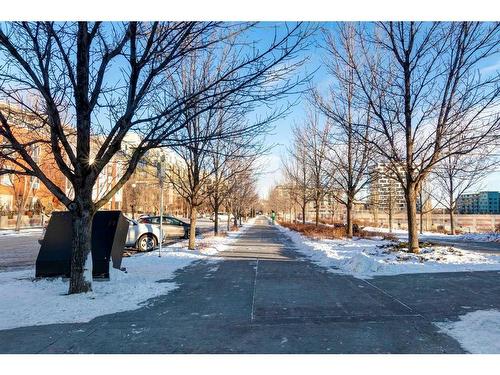 210-116 7A Street Ne, Calgary, AB - Outdoor With View