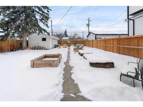 2536 4 Avenue Nw, Calgary, AB - Outdoor