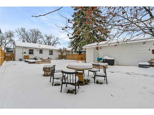 2536 4 Avenue Nw, Calgary, AB - Outdoor