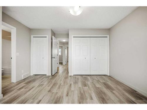 274 Covewood Park Ne, Calgary, AB - Indoor Photo Showing Other Room