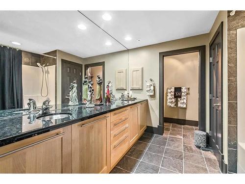 159 Aspen Meadows Place Sw, Calgary, AB - Indoor Photo Showing Bathroom