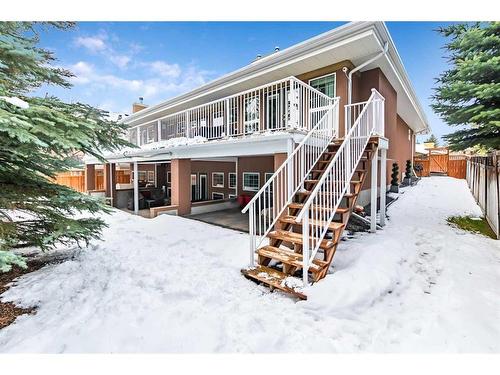 159 Aspen Meadows Place Sw, Calgary, AB - Outdoor