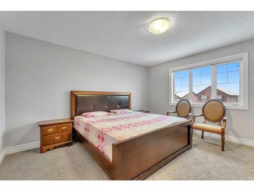 50 Sage Hill Way Nw, Calgary, AB - Indoor Photo Showing Bedroom