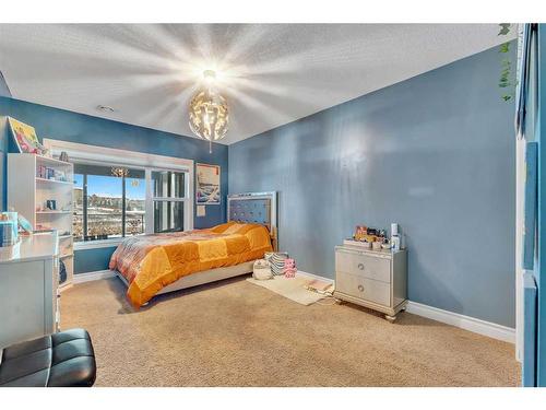 50 Sage Hill Way Nw, Calgary, AB - Indoor Photo Showing Bedroom