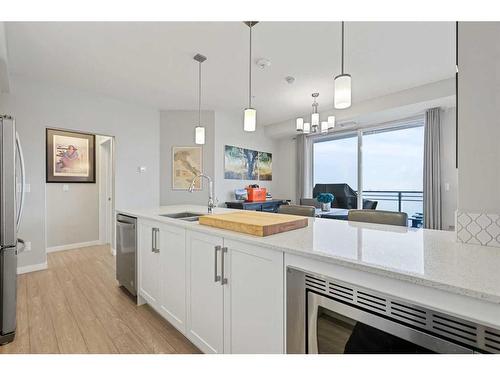 516-11 Mahogany Circle Se, Calgary, AB - Indoor Photo Showing Kitchen With Upgraded Kitchen