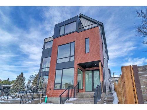 2522 17 Avenue Sw, Calgary, AB - Outdoor