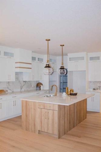 1441 Scarlett Ranch Boulevard, Carstairs, AB - Indoor Photo Showing Kitchen