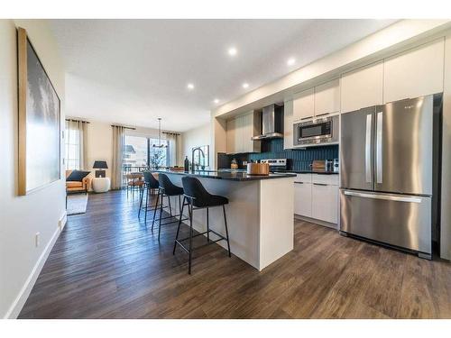 196 Lewiston Drive Ne, Calgary, AB - Indoor Photo Showing Kitchen With Upgraded Kitchen