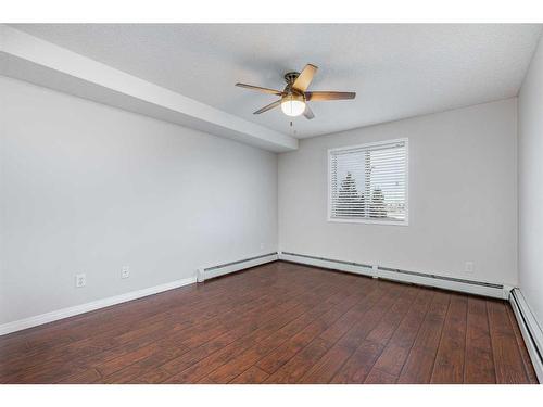 2217-6224 17 Avenue, Calgary, AB - Indoor Photo Showing Other Room