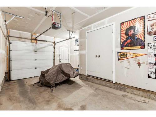 324 Silverado Common Sw, Calgary, AB - Indoor Photo Showing Garage