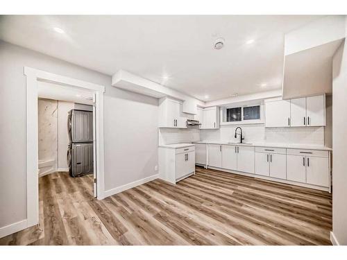 248 Tuscany Ravine View Nw, Calgary, AB - Indoor Photo Showing Kitchen