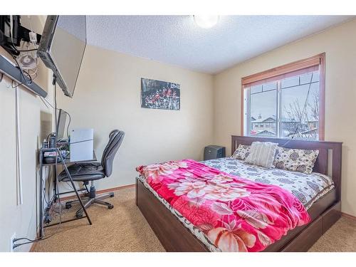 229 West Creek Boulevard, Chestermere, AB - Indoor Photo Showing Bedroom