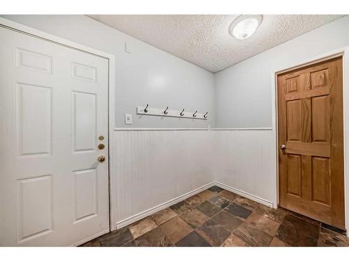 322043 8 Street East, Rural Foothills County, AB - Indoor Photo Showing Other Room