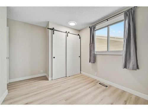 86 Abalone Crescent Ne, Calgary, AB - Indoor Photo Showing Other Room