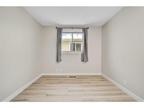 86 Abalone Crescent Ne, Calgary, AB - Indoor Photo Showing Other Room