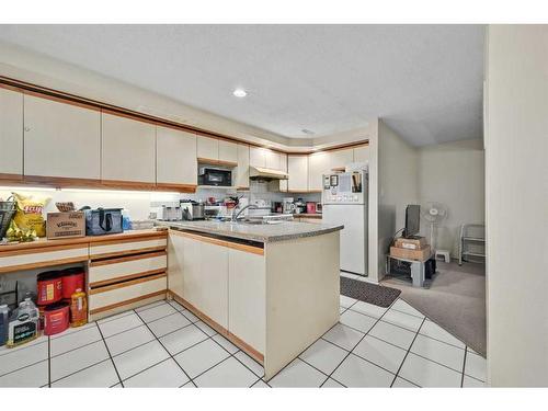 86 Abalone Crescent Ne, Calgary, AB - Indoor Photo Showing Kitchen