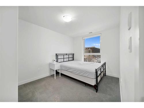 511-303 13 Avenue Sw, Calgary, AB - Indoor Photo Showing Bedroom