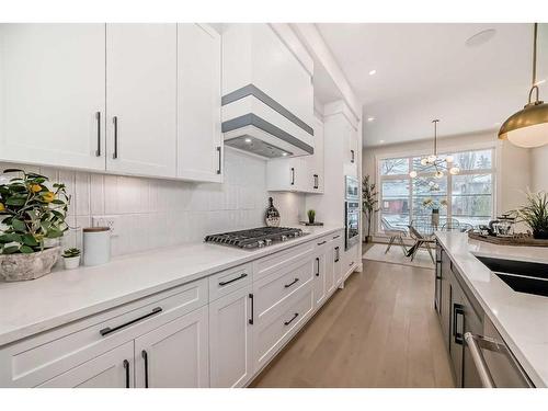 1112B Regent Crescent Ne, Calgary, AB - Indoor Photo Showing Kitchen With Double Sink With Upgraded Kitchen